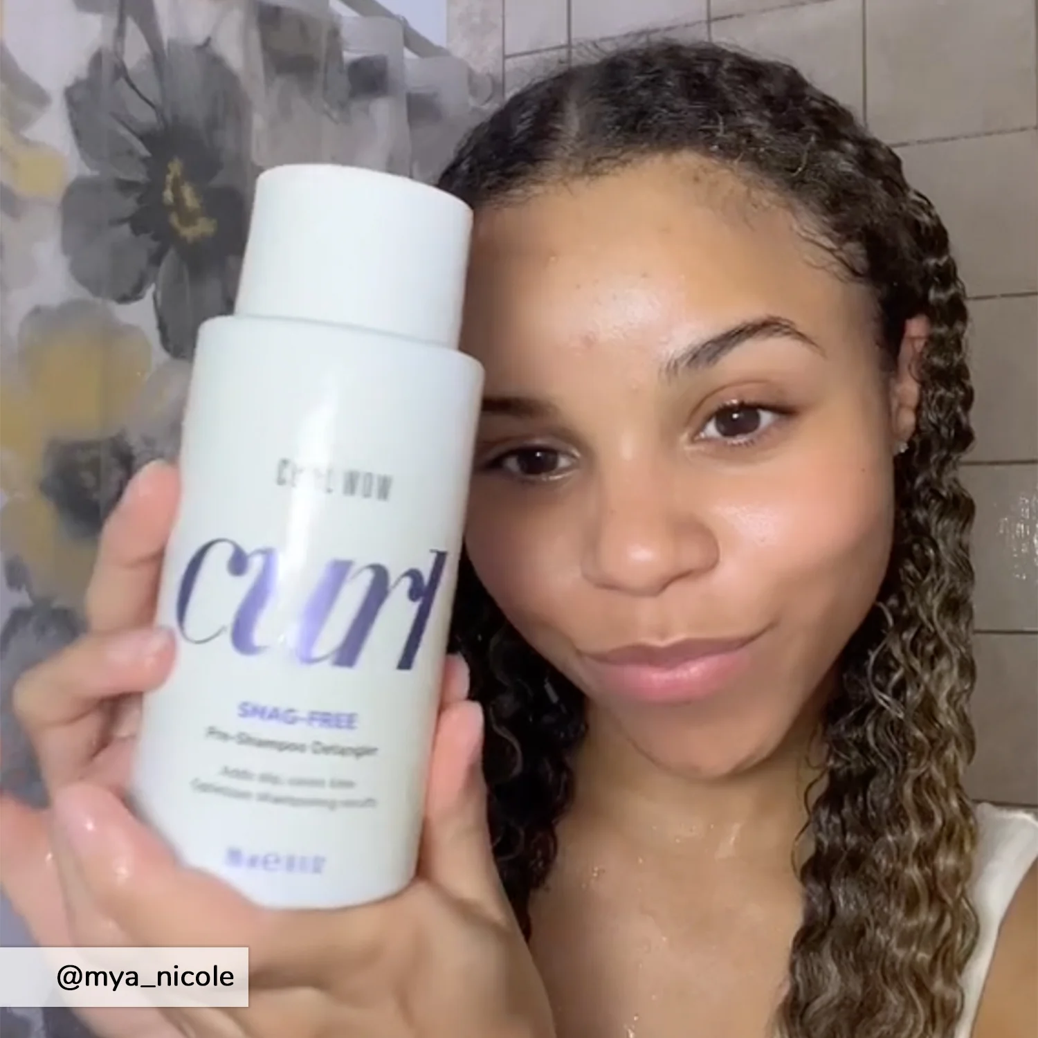 Snag-Free Pre-Shampoo Detangler For Curly Hair - Image 5