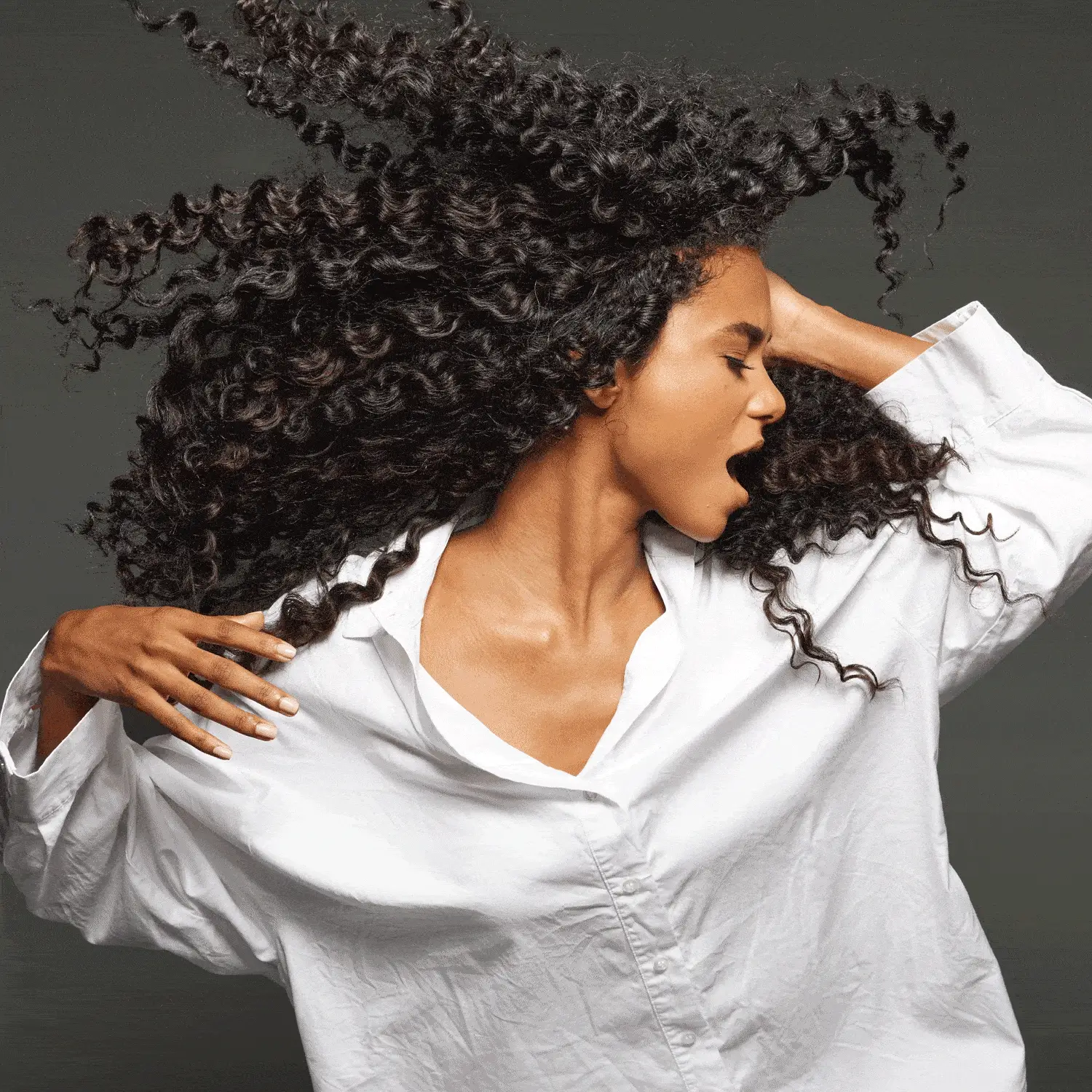 Shook Mix + Fix Bundling Curly Hair Spray - Image 5